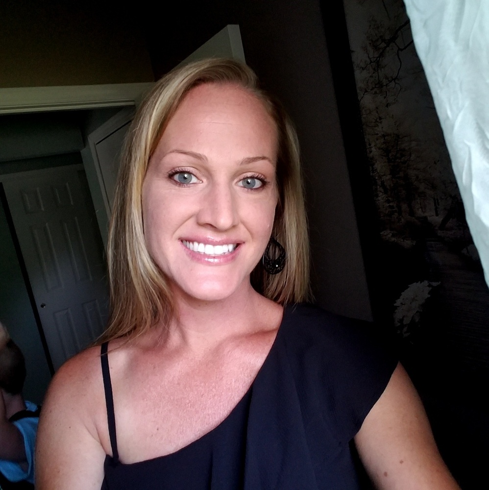 Meet your Posher, Jacquelyn